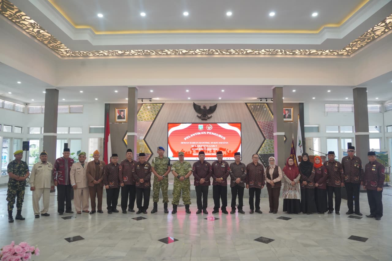 Lantik Pengurus DHR-45, Bupati Garut Dorong Semangat Perjuangan dan Kemandirian