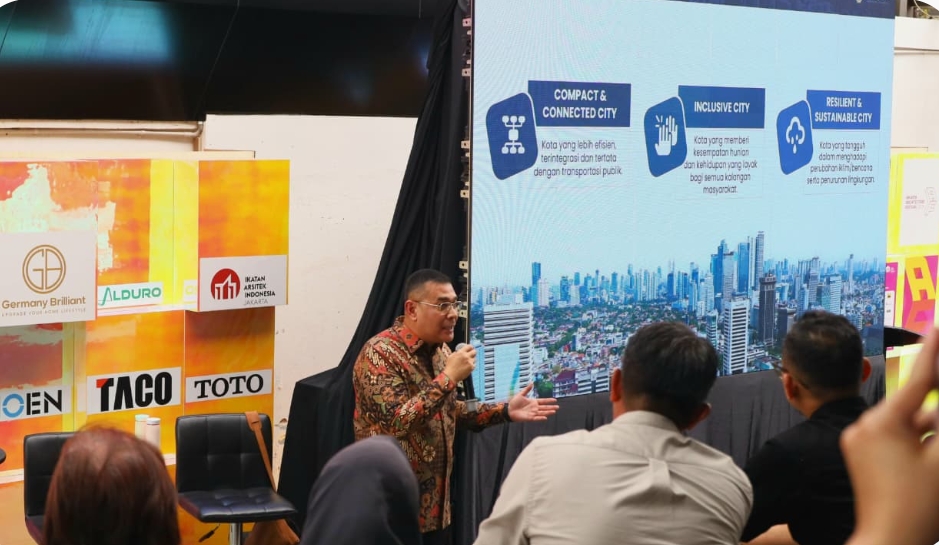 Wamen Ossy Ajak Kolaborasi para Arsitek untuk Wujudkan Visi Kota 2045