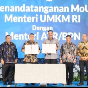Pendopo Garut Jadi Saksi Sejarah: Sertifikat Tanah Disulap Jadi Modal, UMKM 